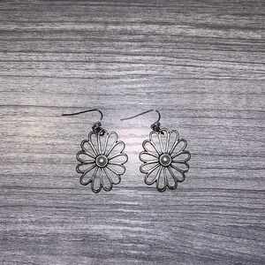 Elegant Silver Flower Earrings